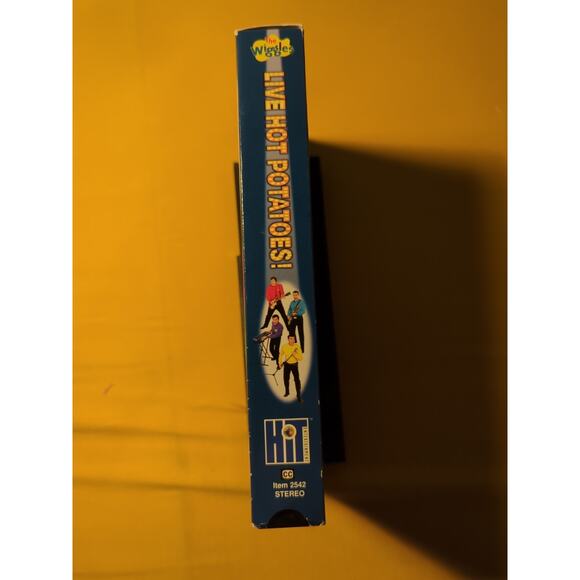 The Wiggles LIVE Hot Potatoes! VHS Tape HIT Entertainment 2004 - Picture 3 of 9